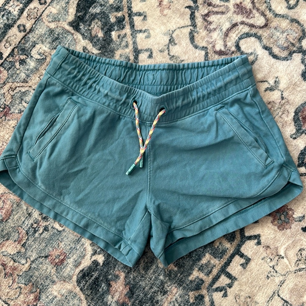 Girls Athleta Medium 8-10 Teal Shorts